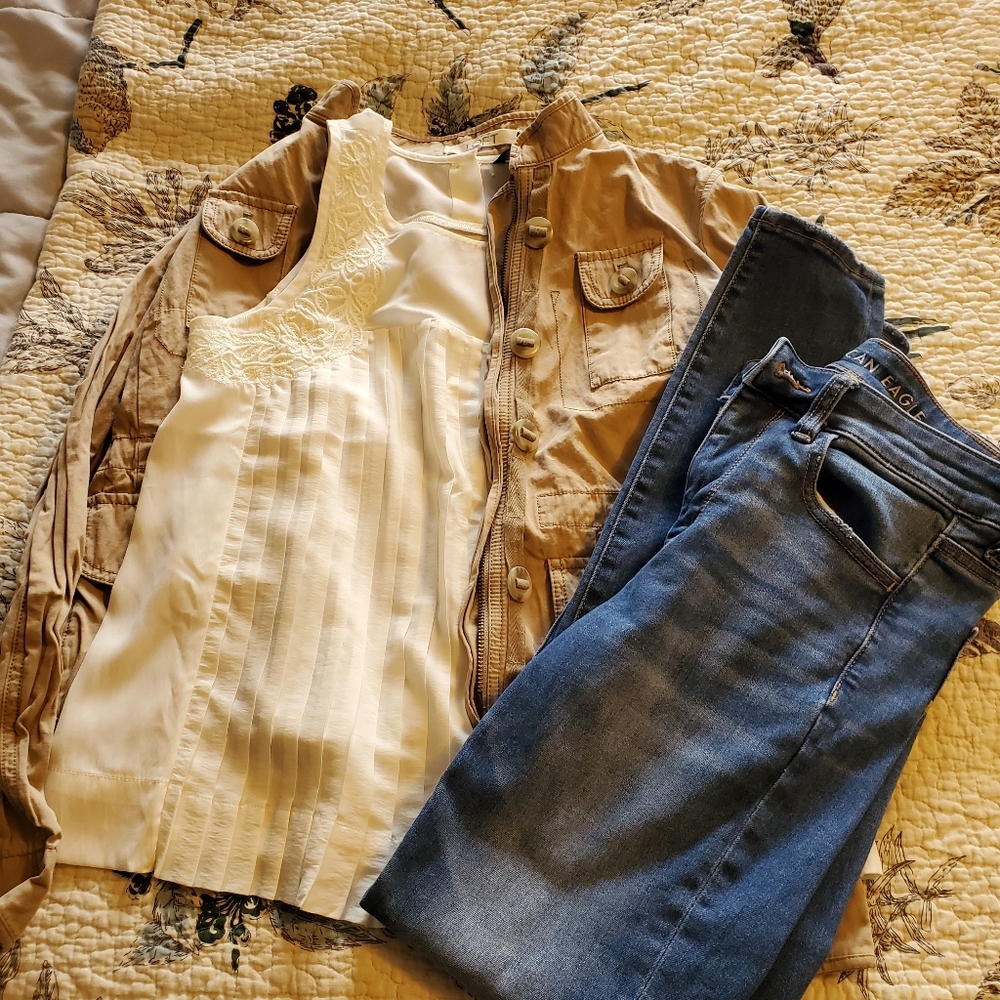 LOFT utility jacket - Picture 2 of 8